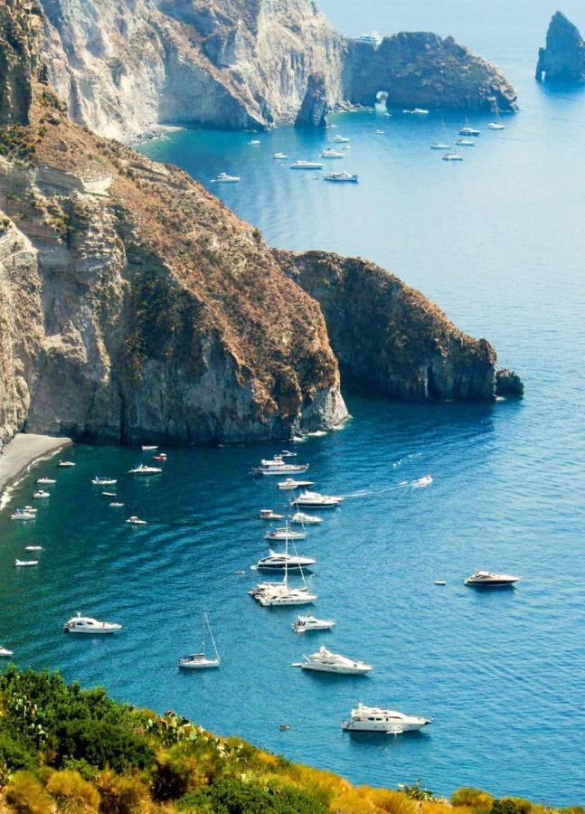 Appartamenti Rivamare Lipari  Exteriör bild