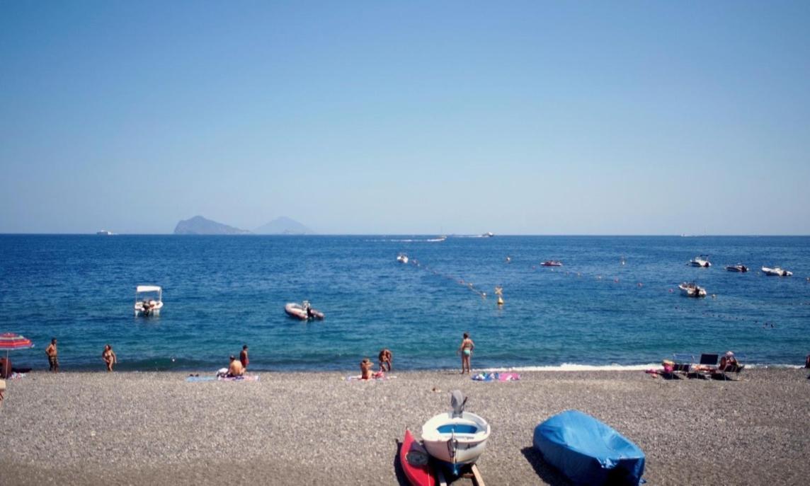 Appartamenti Rivamare Lipari  Exteriör bild